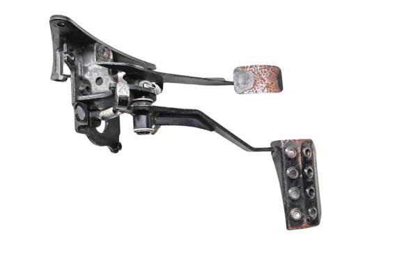 Yamaha - 14 Yamaha Viking 700 4x4 Gas Brake Pedal Assembly