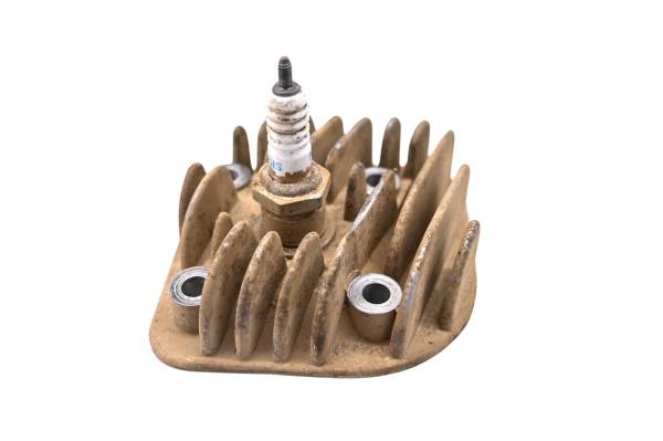 Polaris - 02 Polaris Sportsman 90 Cylinder Head