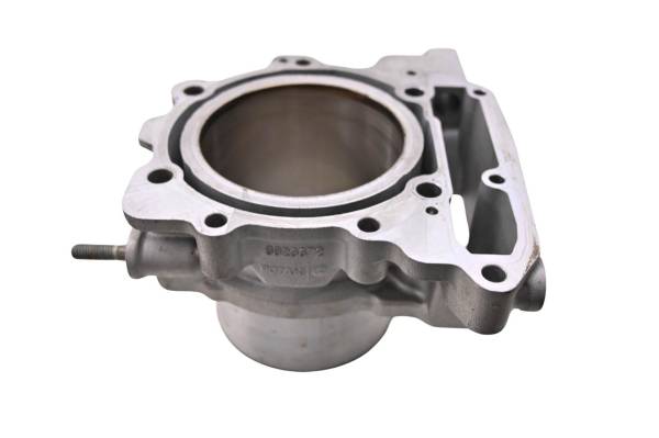 Can-Am - 13 Can-Am Spyder RS SM5 Front Cylinder