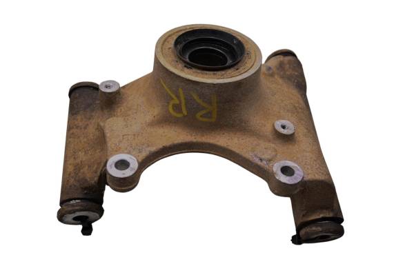 Yamaha - 17 Yamaha YXZ1000R Rear Right Spindle Knuckle