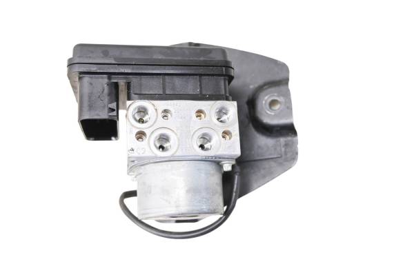 KTM - 23 KTM 390 RC Abs Brake Control Ecu