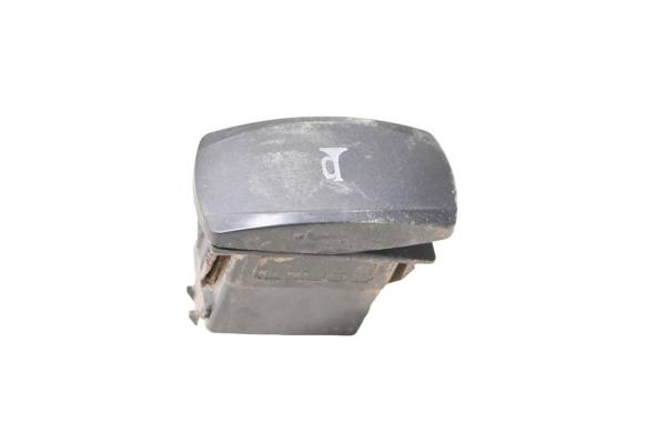 18 Cat CUV105D Horn Switch