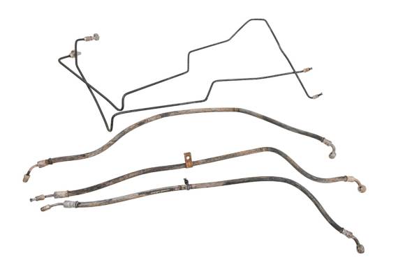 18 Cat CUV105D Brake Lines