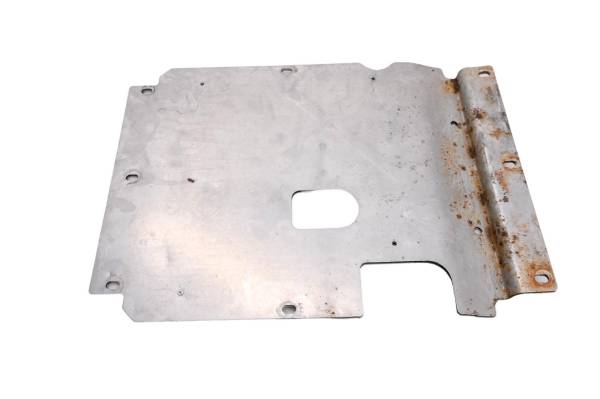 Cub Cadet - 16 Cub Cadet Challenger 700 Muffler Heat Shield Cover