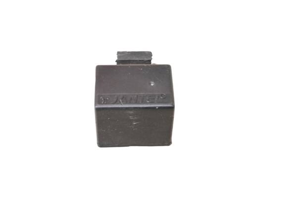 Cub Cadet - 16 Cub Cadet Challenger 700 Turn Signal Flasher Relay