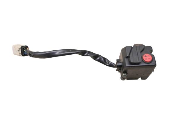 Cub Cadet - 16 Cub Cadet Challenger 700 4Wd Switch