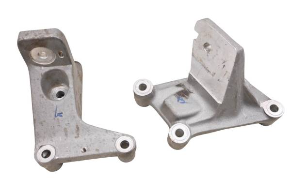 Polaris - 19 Polaris Slingshot SLR Engine Motor Bracket Mounts