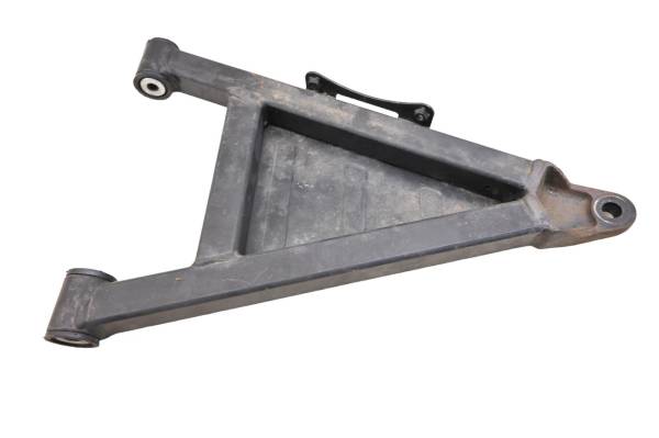 Cub Cadet - 16 Cub Cadet Challenger 700 Front Lower Right A-Arm