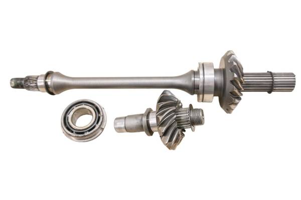 Suzuki - 00 Suzuki Quadmaster 500 4x4 Transmission Bevel Gears Output Shaft LTA500F