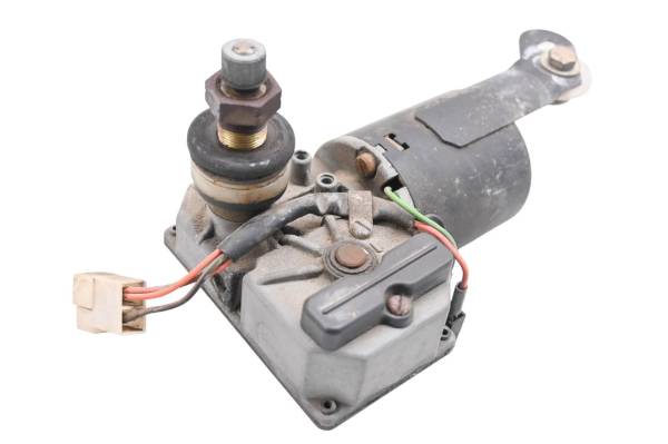 Kubota - 05 Kubota RTV900G Wiper Motor