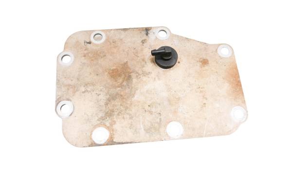 Kubota - 15 Kubota RTV-X900 Transmission Breather Plate Cover