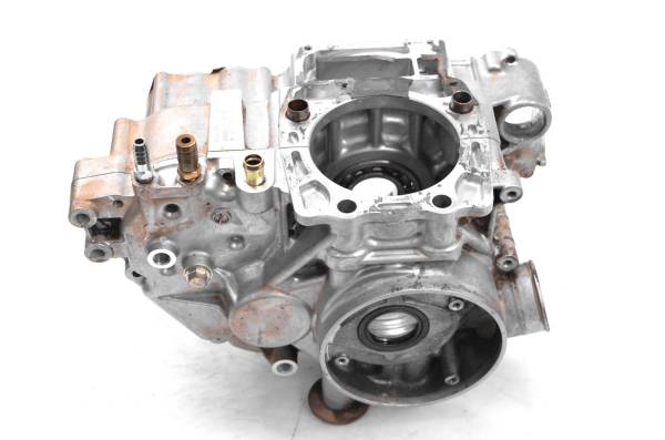 Polaris - 07 Polaris Sportsman 450 4x4 Crankcase Center Crank Case