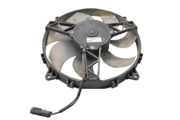 John Deere - 13 John Deere Gator 855D Radiator Fan