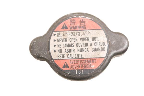 Suzuki - 03 Suzuki GSXR600 Radiator Cap