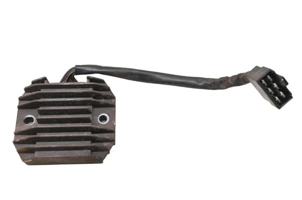 Kawasaki - 99 Kawasaki Vulcan 800 Regulator Rectifier VN800