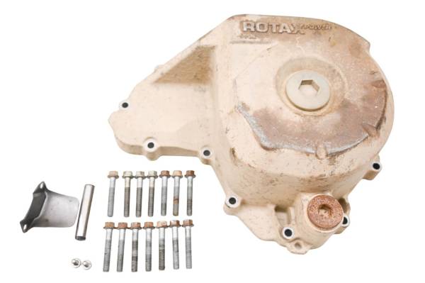 Can-Am - 19 Can-Am Commander 1000R XT Stator Cover