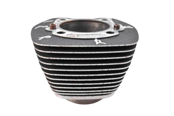 05 Harley-Davidson FLSTCI Soft Tail Rear Cylinder