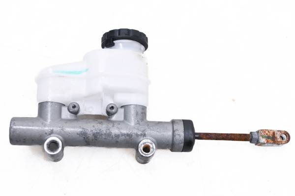 Polaris - 16 Polaris M1400 2x4 Brake Master Cylinder