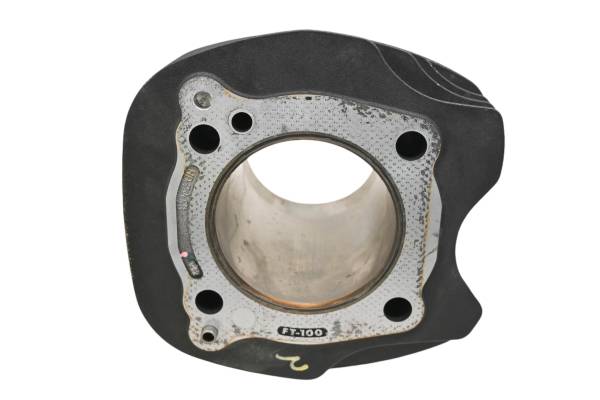 20 Harley-Davidson Street Bob FXBB Front Cylinder