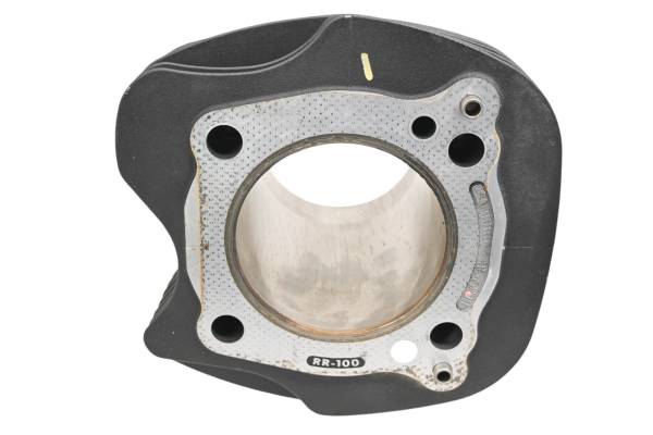 20 Harley-Davidson Street Bob FXBB Rear Cylinder