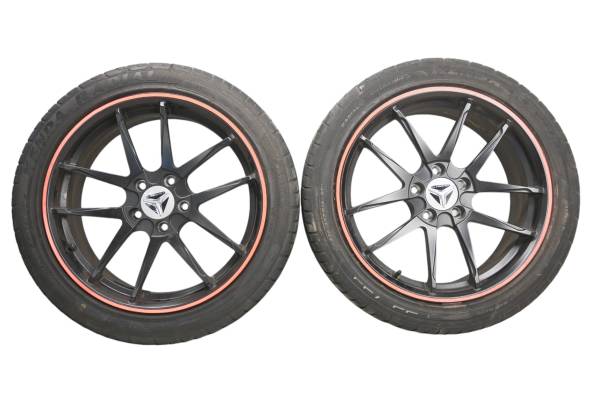 Polaris - 19 Polaris Slingshot SLR Front Wheels Rim & Tire 5/115 225/45Zr18