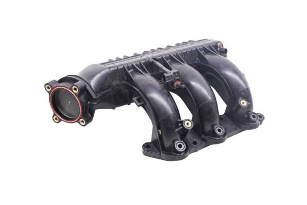 Yamaha - 20 Yamaha Waverunner VX Deluxe Intake Manifold VX1050BV