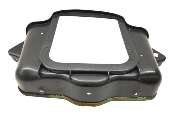 Yamaha - 16 Yamaha Waverunner V1 Storage Box Support Bracket VX1050E