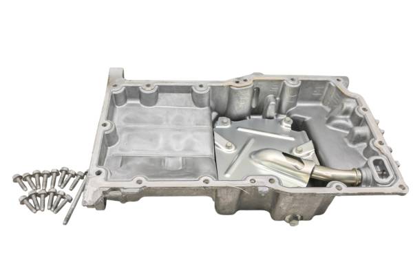 Polaris - 19 Polaris Slingshot SLR Engine Oil Pan Cover