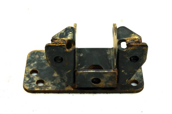 Kawasaki - 11 Kawasaki Mule 4010 Diesel 4x4 Front Differential Support Bracket Mount KAF950