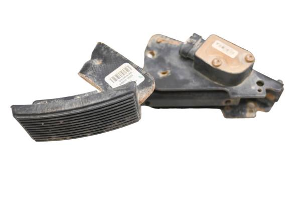 Can-Am - 19 Can-Am Commander 1000R XT Accelerator Pedal