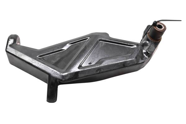 Ski-Doo - 14 Ski-Doo Renegade Back Country 800R E-Tec Front Right Spindle Knuckle 137"