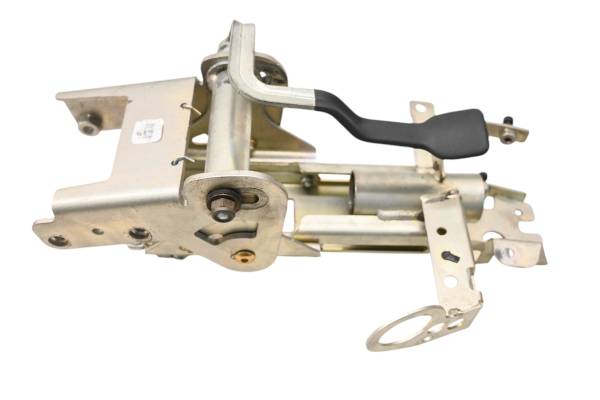 Polaris - 18 Polaris Slingshot SL Icon Steering Column Bracket Mount