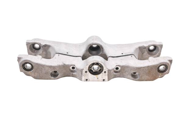 Piaggio - 16 Piaggio MP3 500 Sport ABS Front Lower Suspension Arm