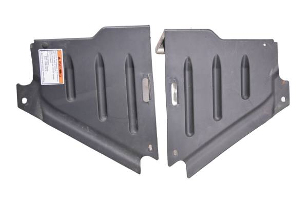 Cub Cadet - 16 Cub Cadet Challenger 700 Side Covers Panels Fenders Left & Right