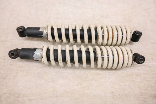 Cub Cadet - 16 Cub Cadet Challenger 700 Rear Shocks Suspension