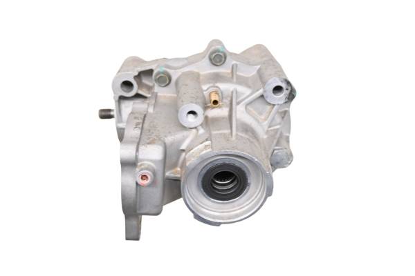 Cub Cadet - 16 Cub Cadet Challenger 700 Front Differential