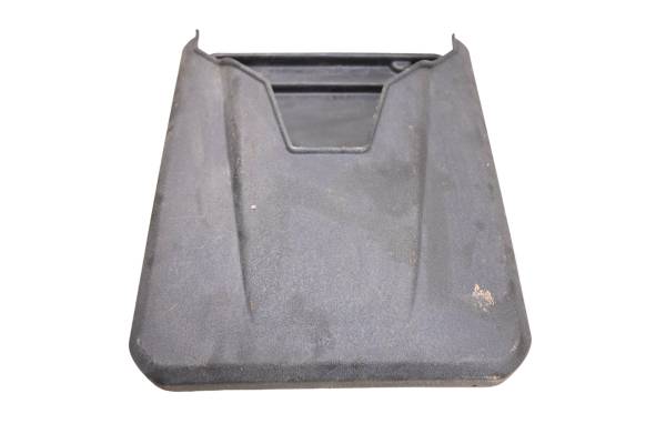 18 Cat CUV102D Middle Console Cover