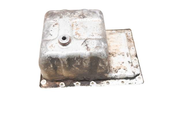 18 Cat CUV105D Oil Pan Cover