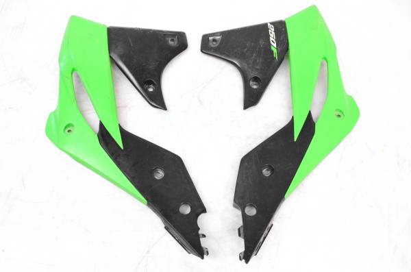 Kawasaki - 13 Kawasaki KX250F Gas Tank Side Covers Panels Fenders Left & Right