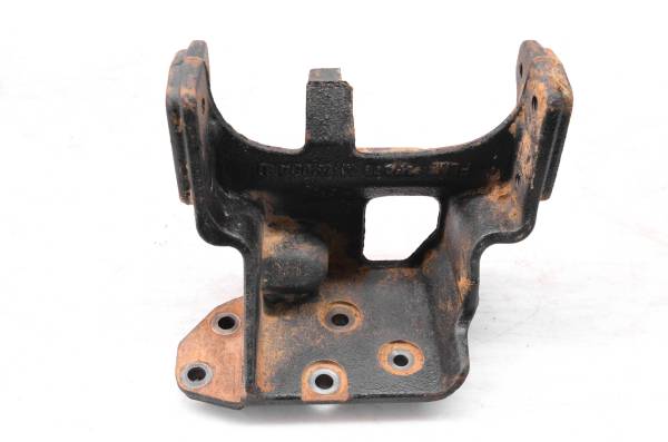 John Deere - 13 John Deere Gator 825i S4 4x4 Engine Support Bracket Mount XUV825i