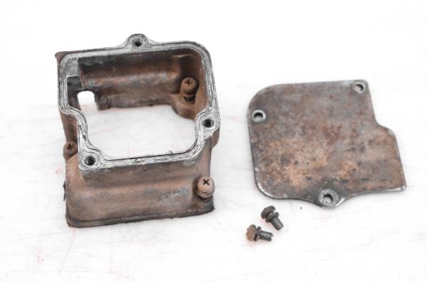 Polaris - 98 Polaris Xplorer 400 4x4 Oil Pump Cover