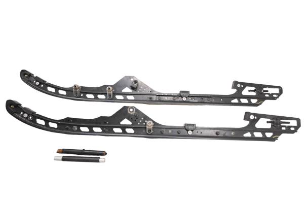 Ski-Doo - 17 Ski-Doo Freeride 800R ETEC Rear Suspension Rails Left & Right 137"