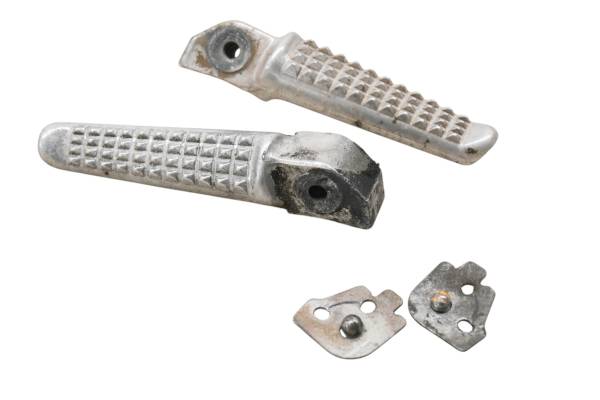 Honda - 91 Honda Interceptor 750 Rear Passenger Foot Pegs Left & Right VFR750F