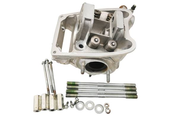 John Deere - 18 John Deere Gator RSX860M Cylinder Head Left Or Right