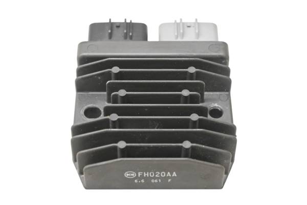 John Deere - 18 John Deere Gator RSX860M Regulator Rectifier