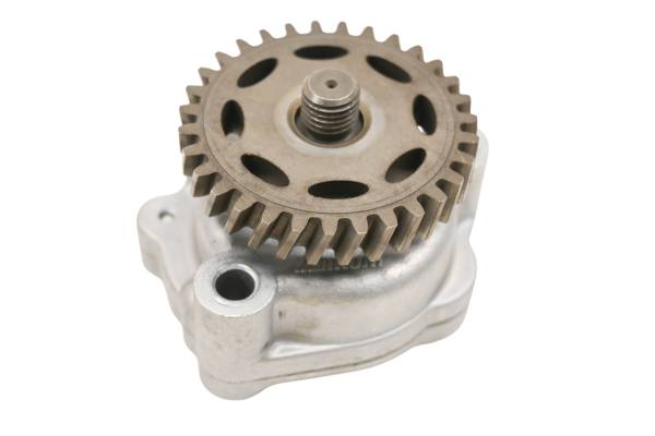 18 Club Car Carryall 1700 Oil Pump