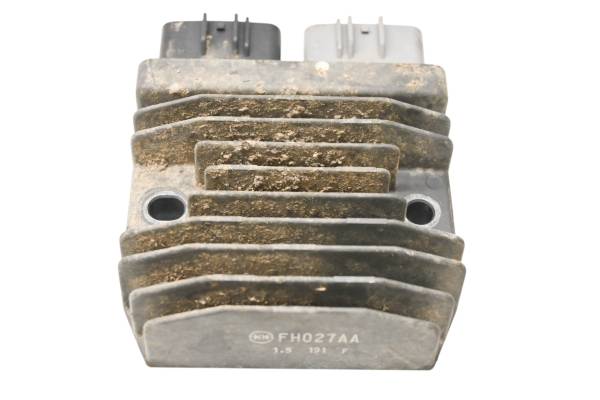 Honda - 21 Honda Foreman 520 4x4 Regulator Rectifier TRX520FM