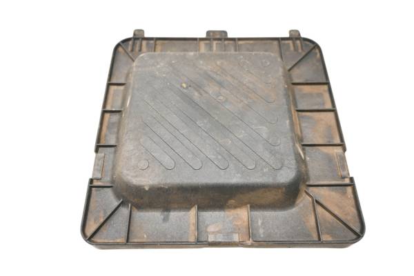 John Deere - 05 John Deere Trail Buck 650 4x4 Airbox Lid Cover