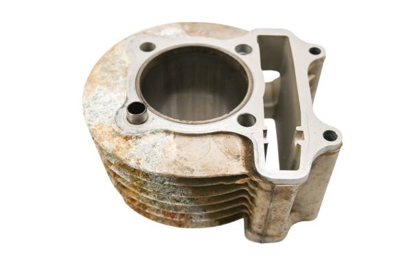 E-Ton - 04 E-Ton Yukon CXL150 Cylinder