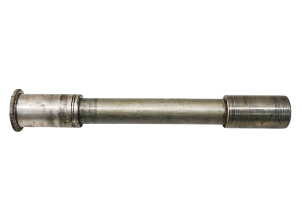 Suzuki - 05 Suzuki GSXR600 Front Axle Bolt